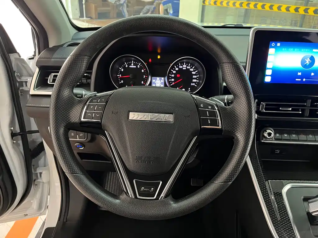 Haval M6 2023 — фото 12