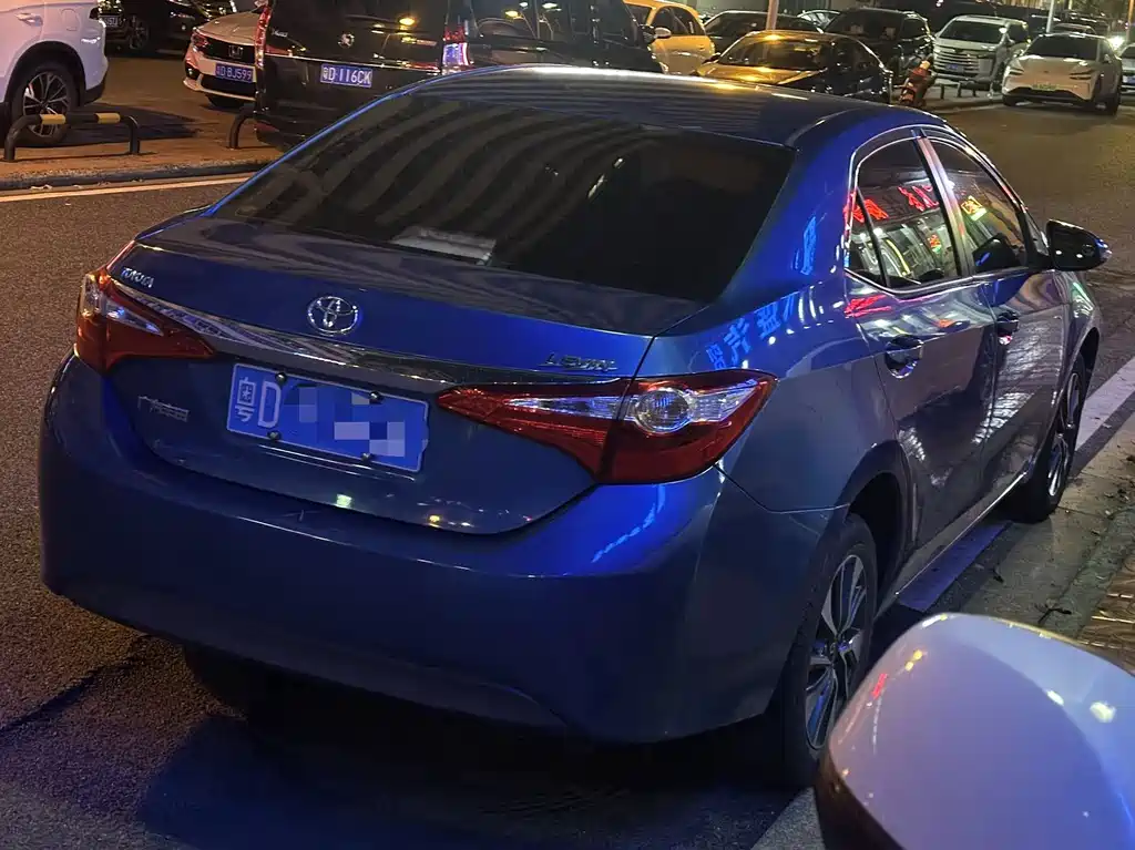 Toyota Levin 2015 — фото 10