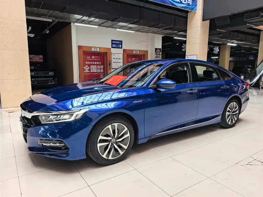 Honda Accord 2018 — фото 1