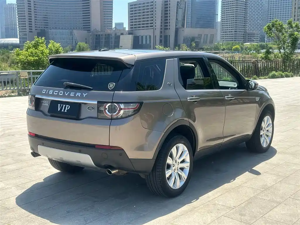 Land Rover Discovery Sport 2015 — фото 6