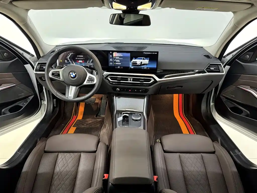 BMW 3 Series 2024 — фото 10