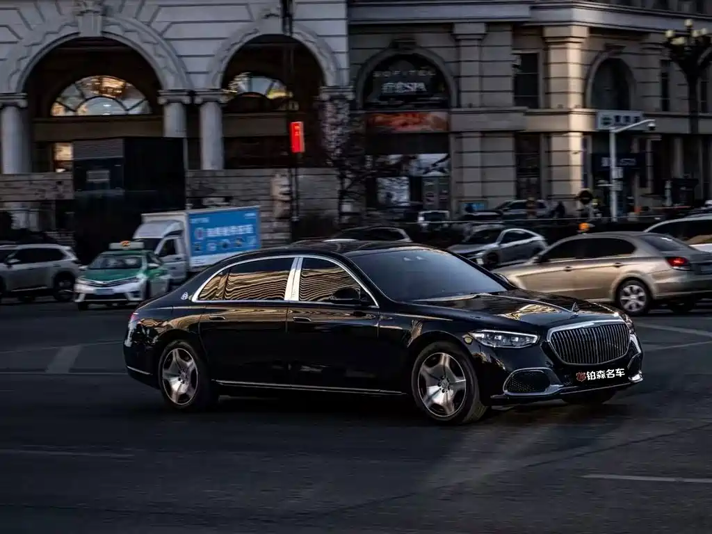 Mercedes-Benz Maybach S-Class 2022 — фото 4