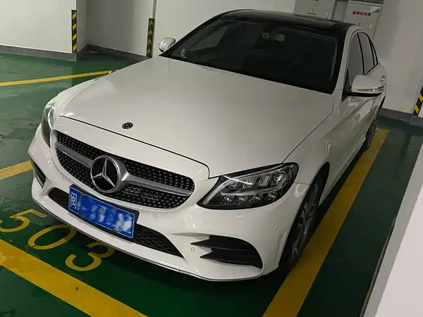 Mercedes-Benz C-Class 2020