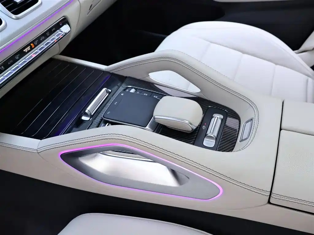 Mercedes-Benz GLE 2020 — фото 12