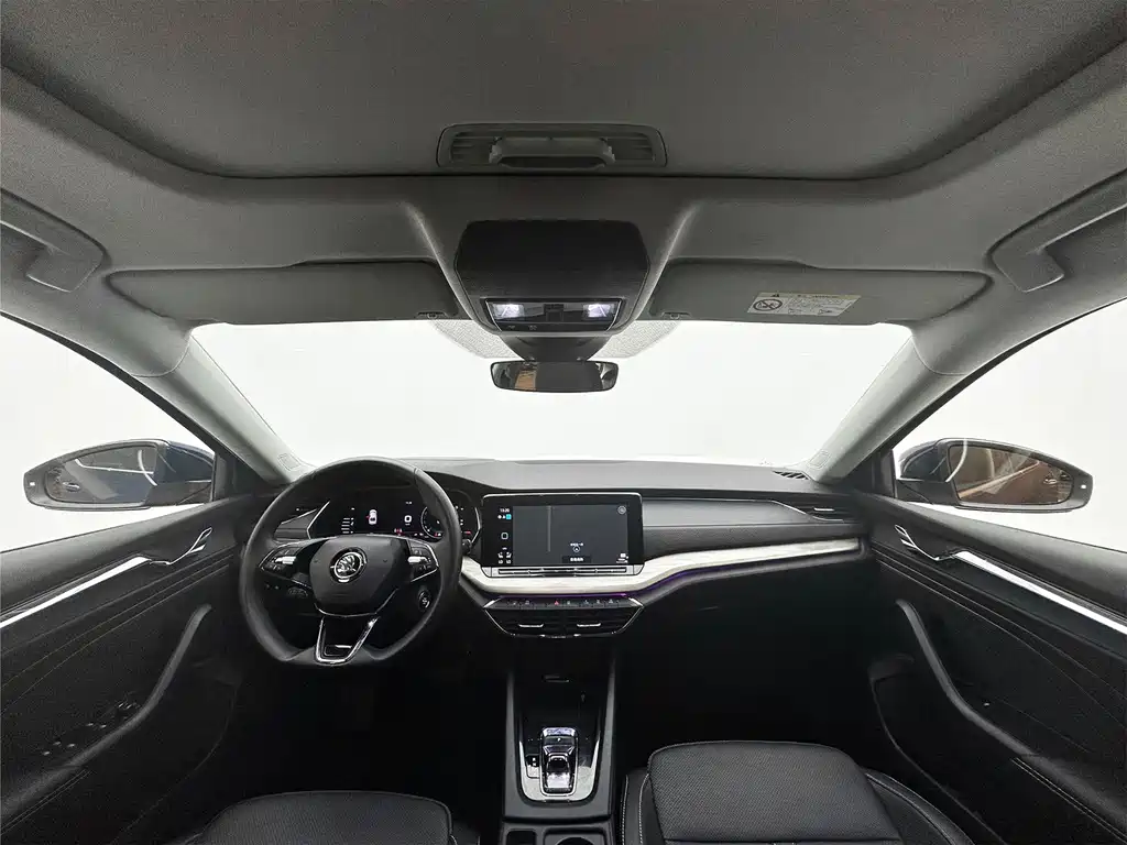 Skoda Octavia 2022 — фото 10