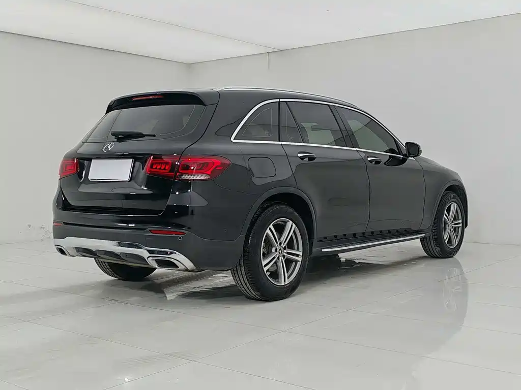 Mercedes-Benz GLC 2021 — фото 18