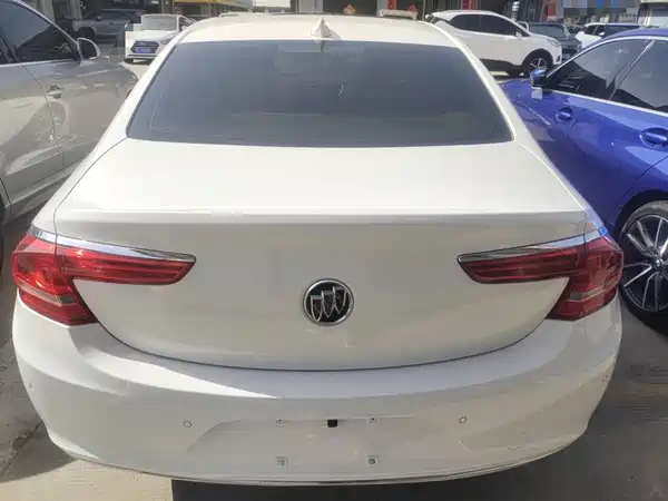 Buick LaCrosse 2018