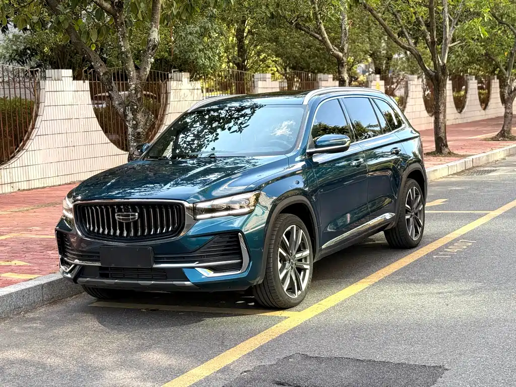 Geely Xingyue L 2023 — фото 1