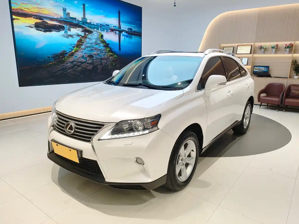 Lexus RX Classic 2013 — фото 1