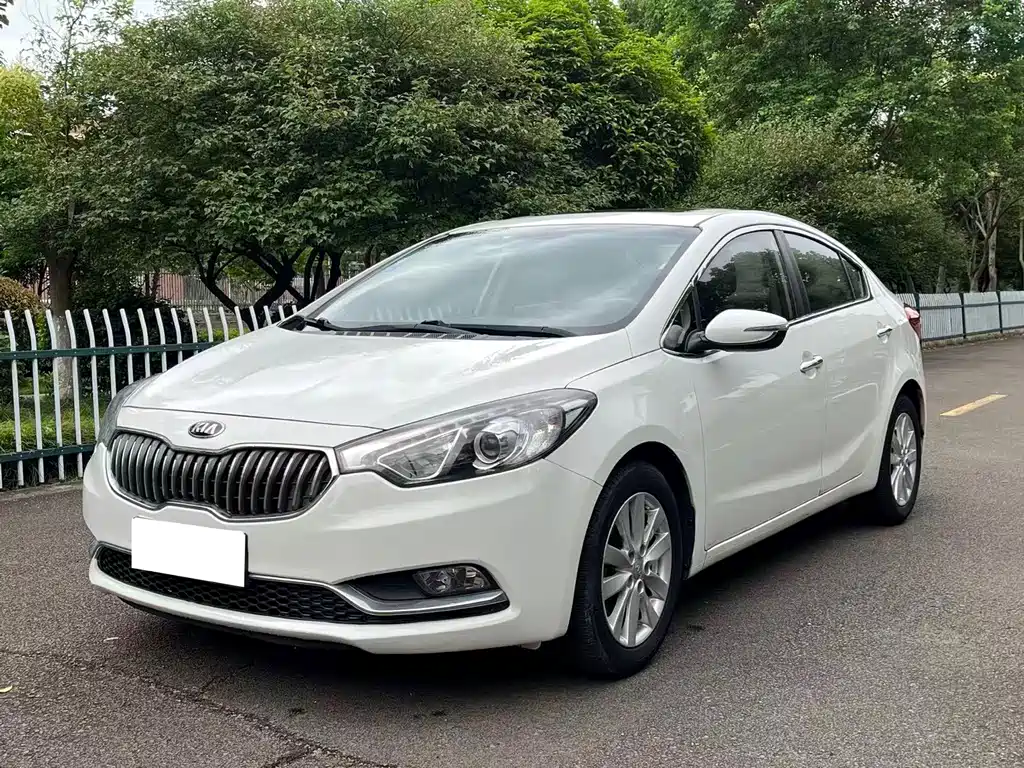 Kia K3 2015