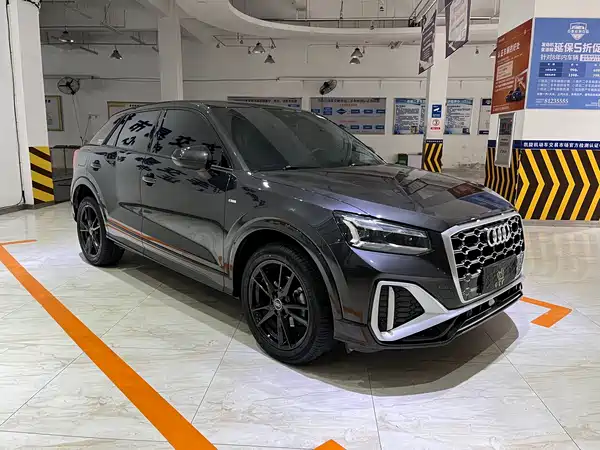 Audi Q2L 2022