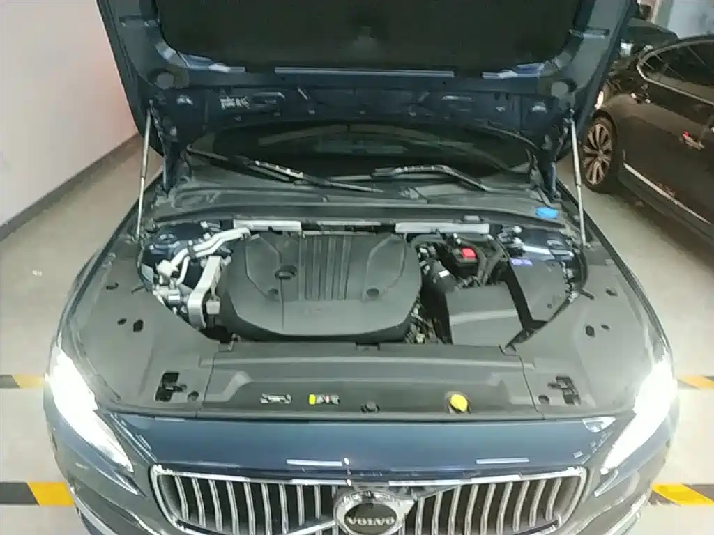 Volvo S90 2021 — фото 20