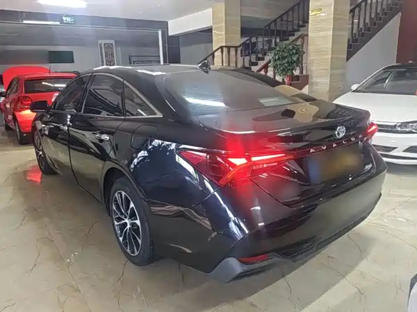 Toyota Avalon 2022