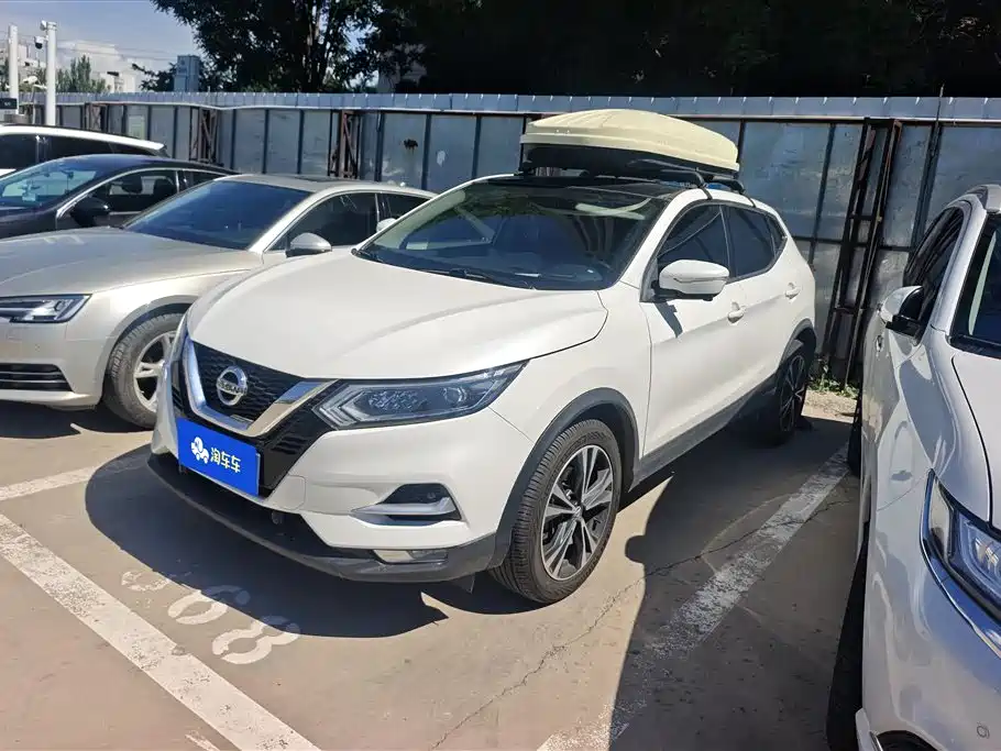 Nissan Qashqai 2021 — фото 1