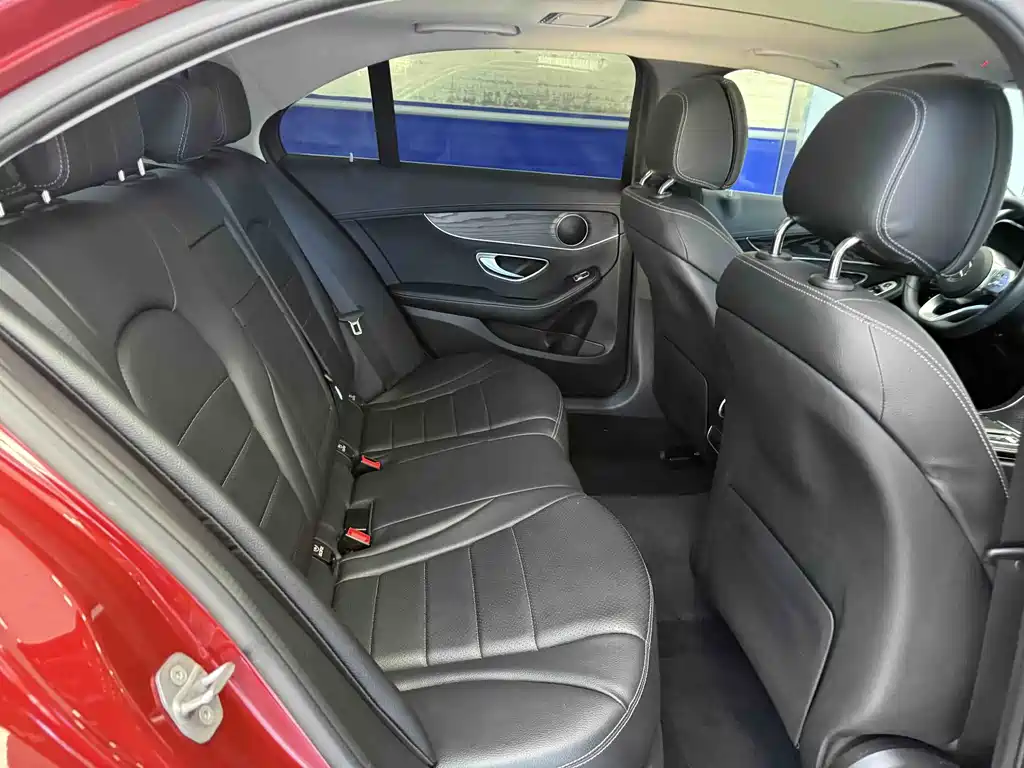 Mercedes-Benz C-Class 2021 — фото 18