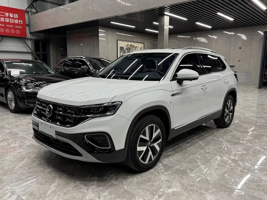 Volkswagen Tayron 2023