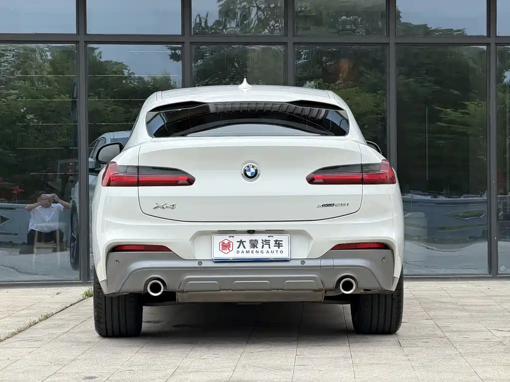 BMW X4 2020 — фото 10