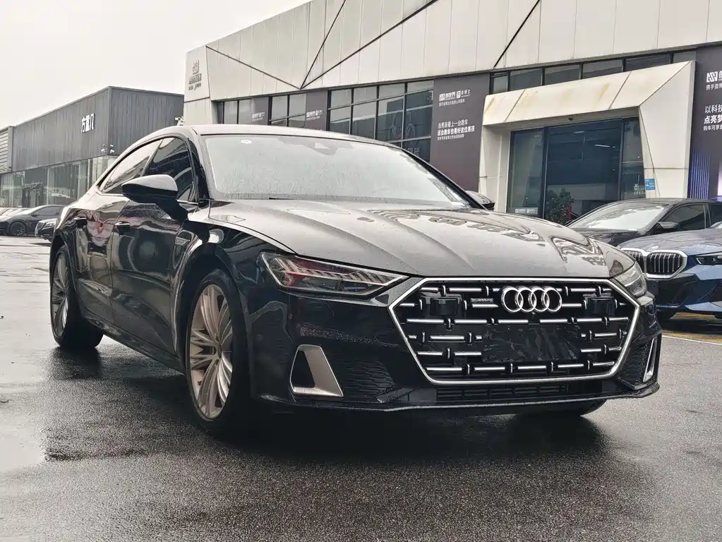 Audi A7L 2025 — фото 7