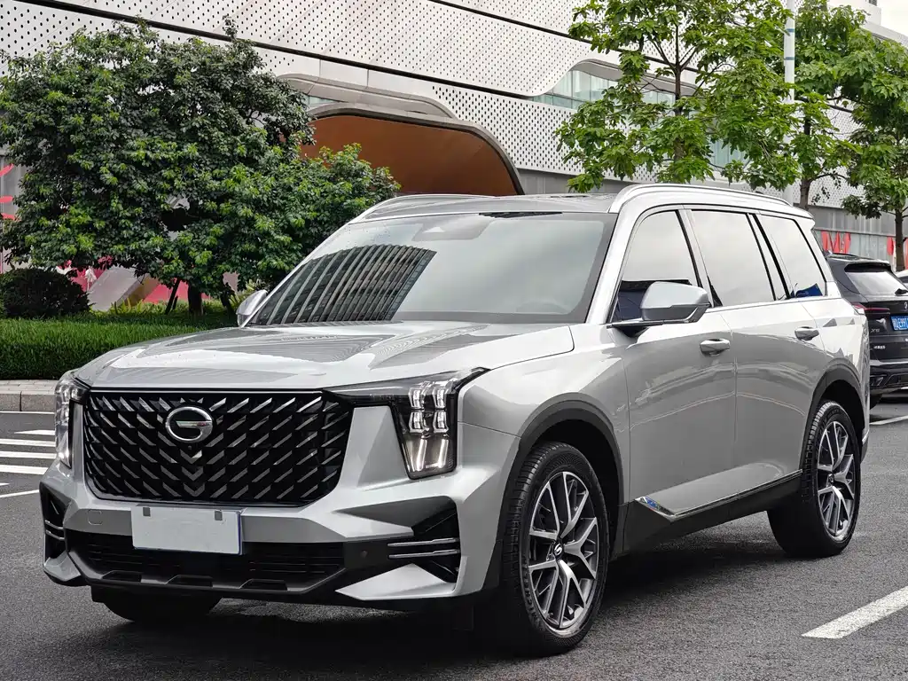 GAC Motor Trumpchi GS8 2022 — фото 1