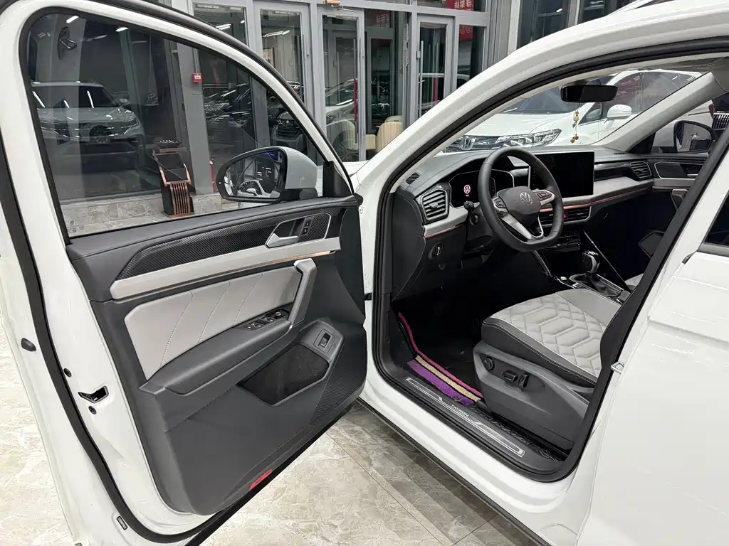 Volkswagen Tayron 2023