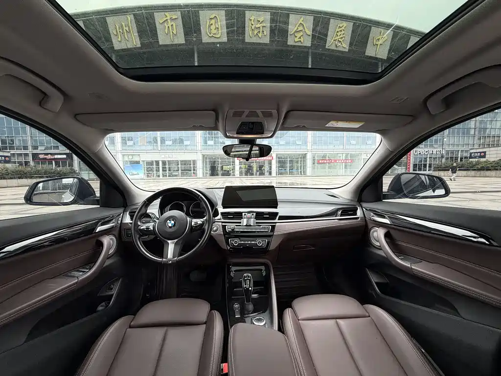 BMW X2 2023 — фото 14