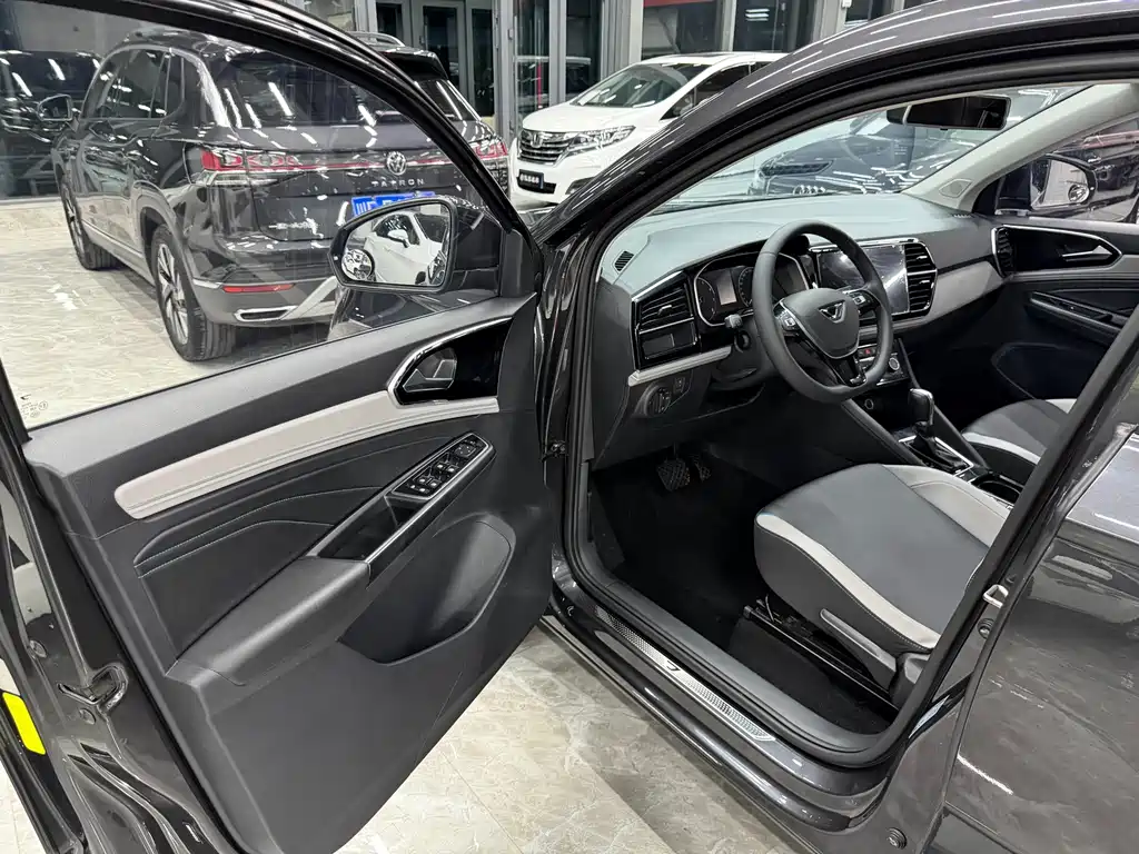 Jetta VS5 2022