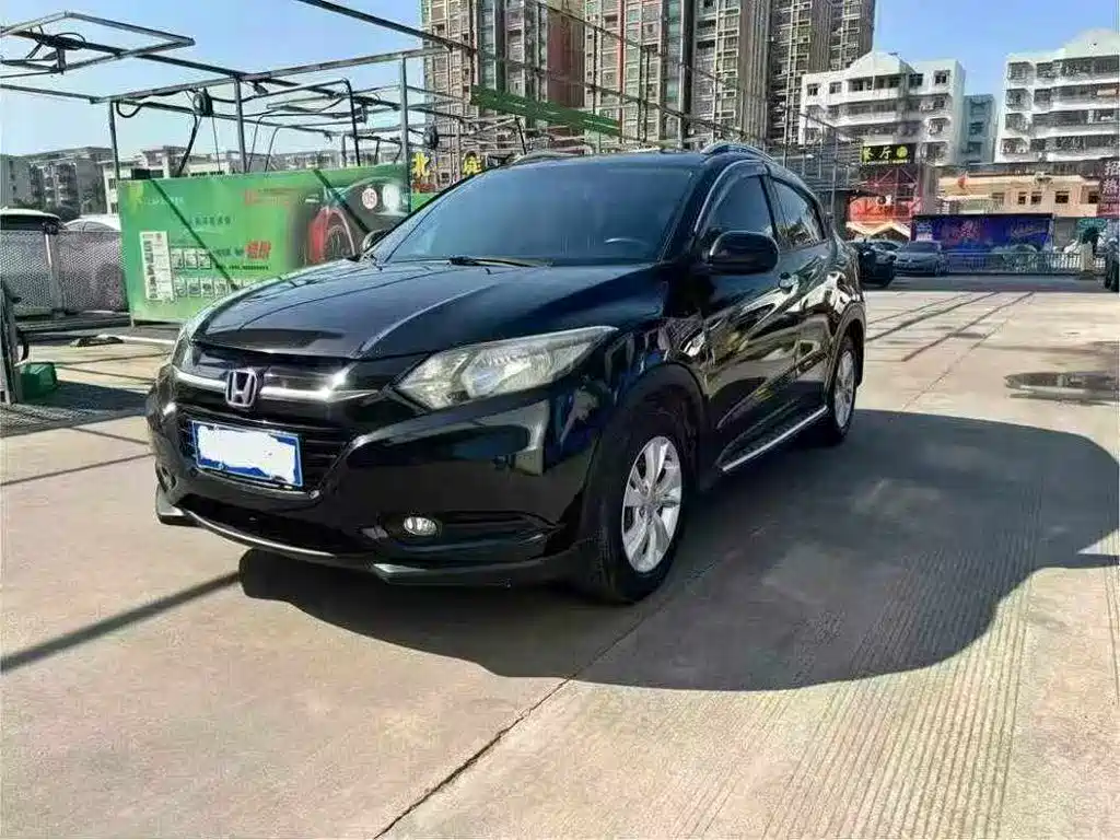 Honda Vezel 2015