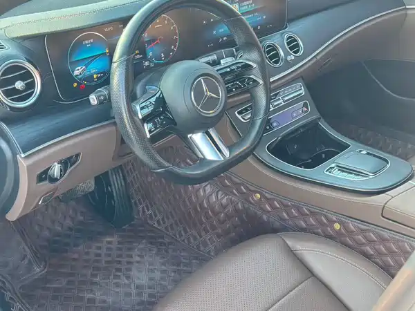 Mercedes-Benz E-Class 2021