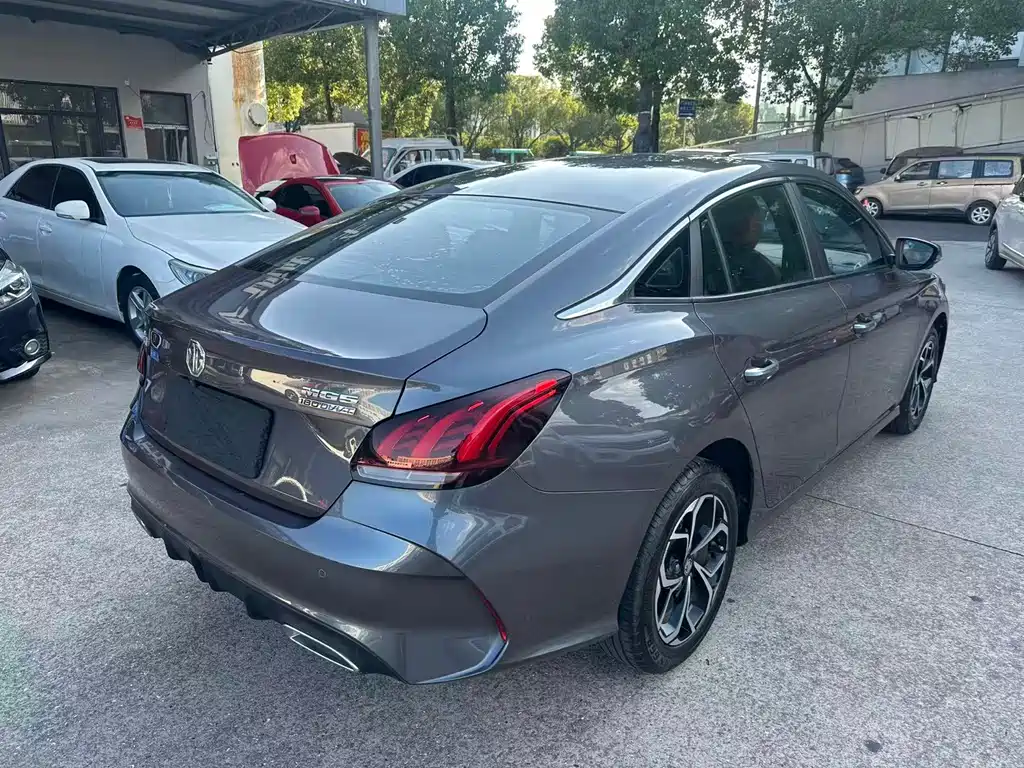 MG 5 2022