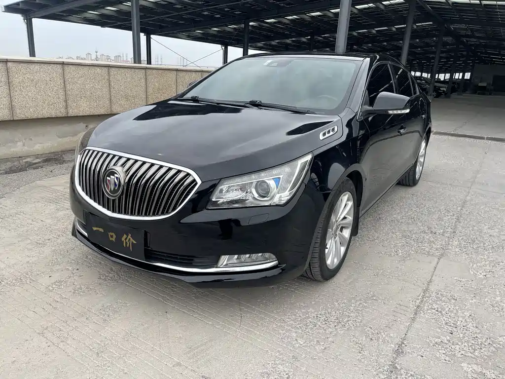 Buick LaCrosse 2015 — фото 1