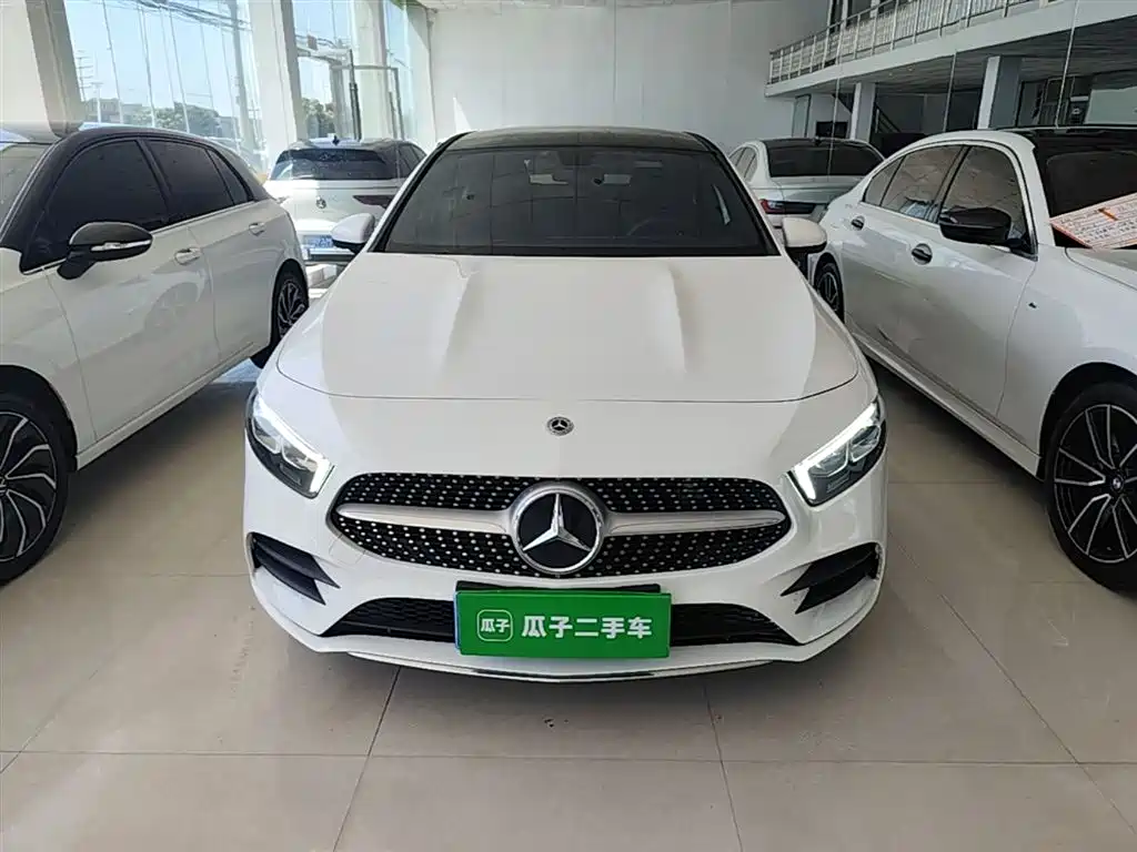 Mercedes-Benz A-Class 2023 — фото 3