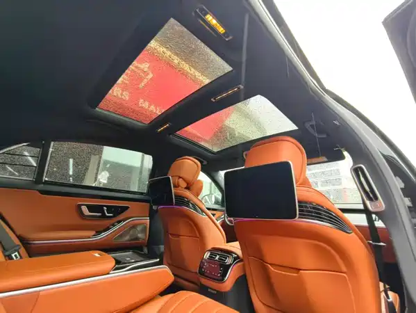 Mercedes-Benz S-Class 2024