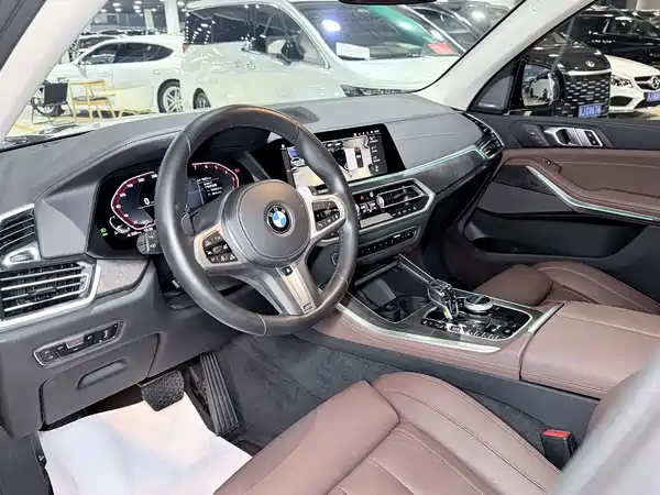 BMW X5 2022