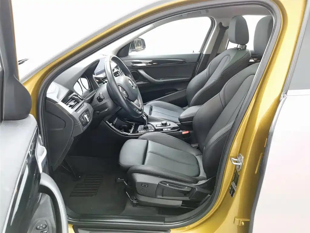 BMW X2 2019 — фото 10
