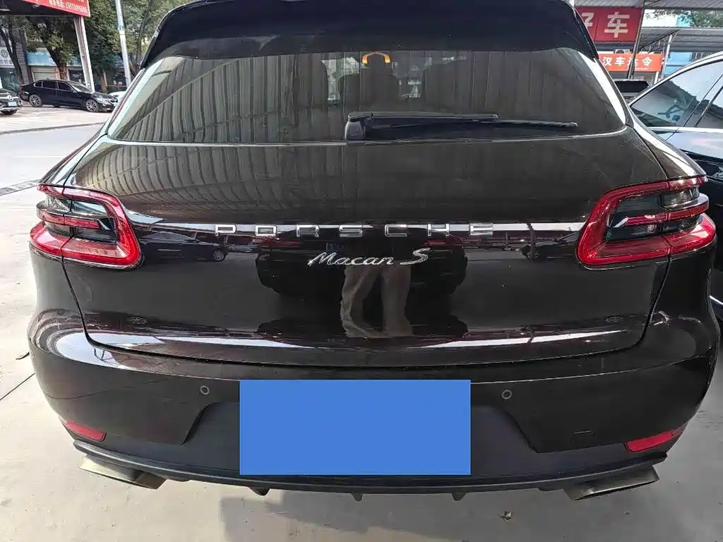 Porsche Macan 2018 — фото 14
