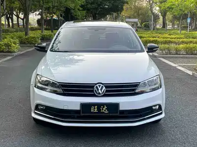 Volkswagen Sagitar 2018
