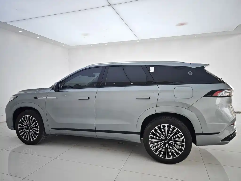 Chery Tiggo 9 C-DM 2024 — фото 27