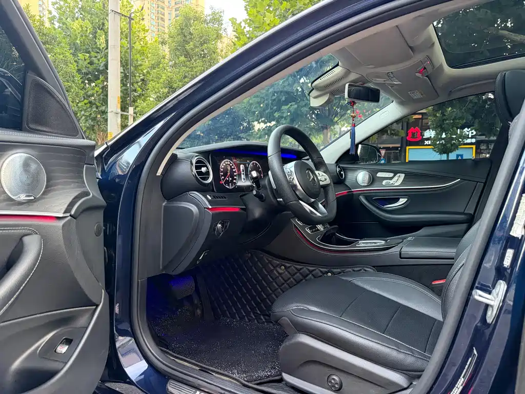 Mercedes-Benz E-Class 2020