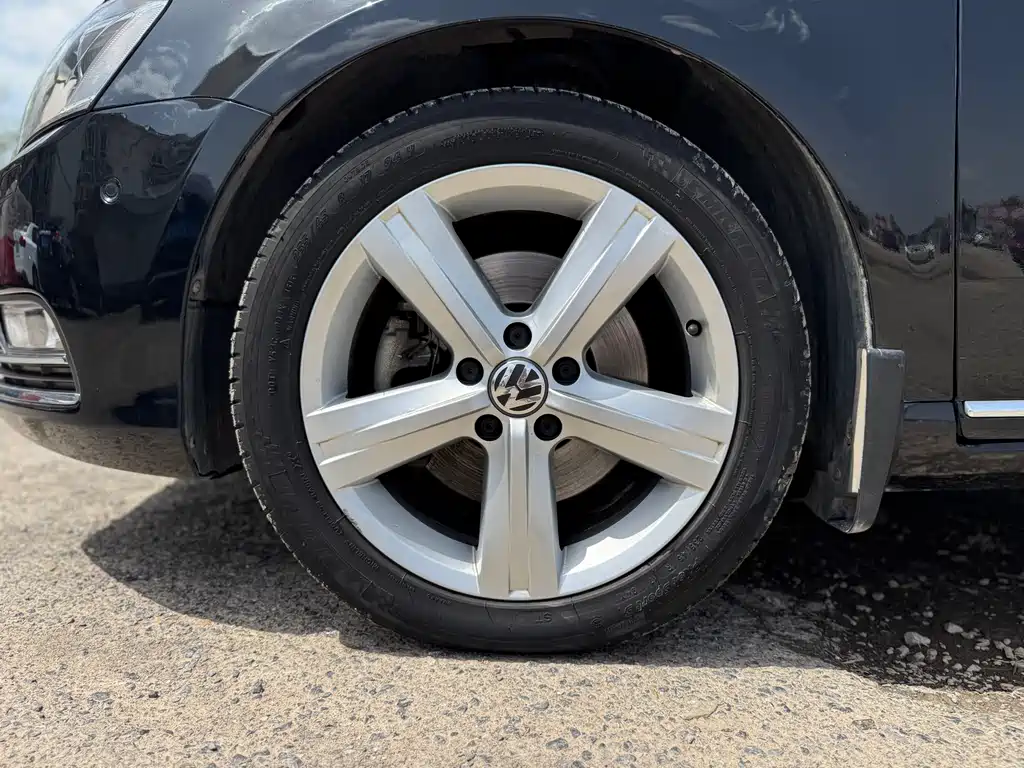 Volkswagen Magotan 2016 — фото 11