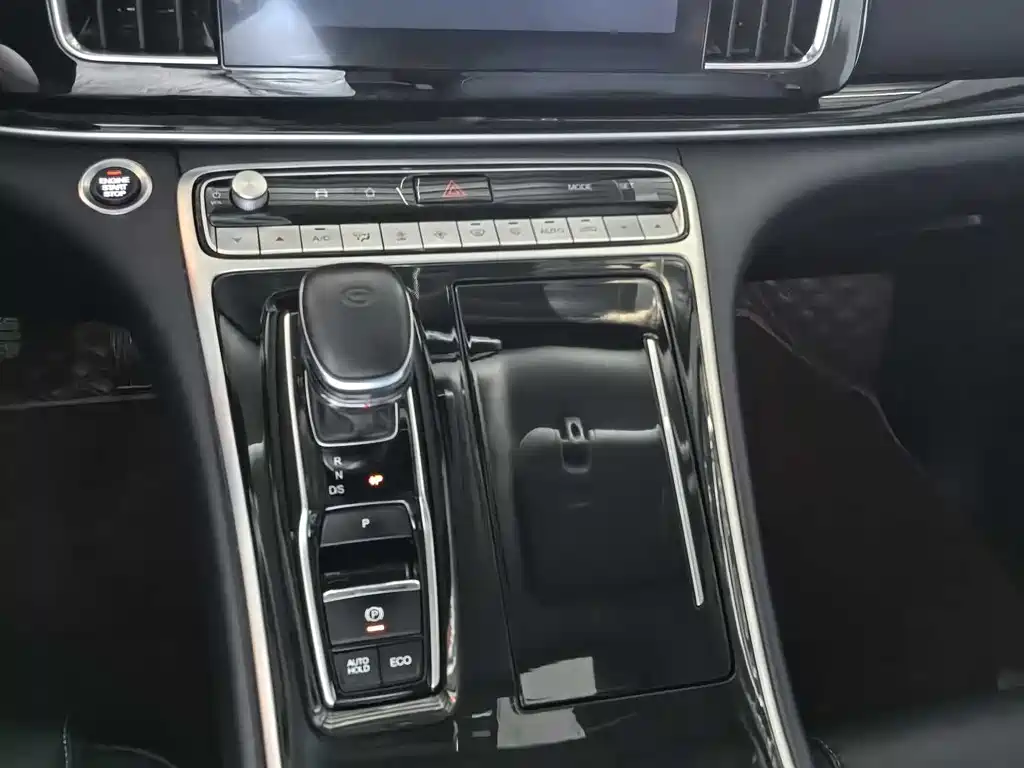 GAC Trumpchi M8 2023 — фото 12