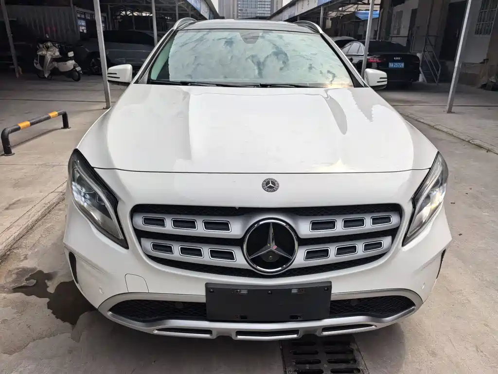 Mercedes-Benz GLA 2018