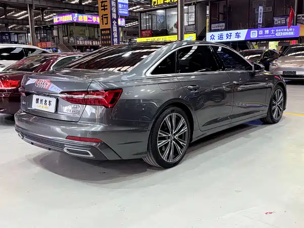 Audi A6L 2021