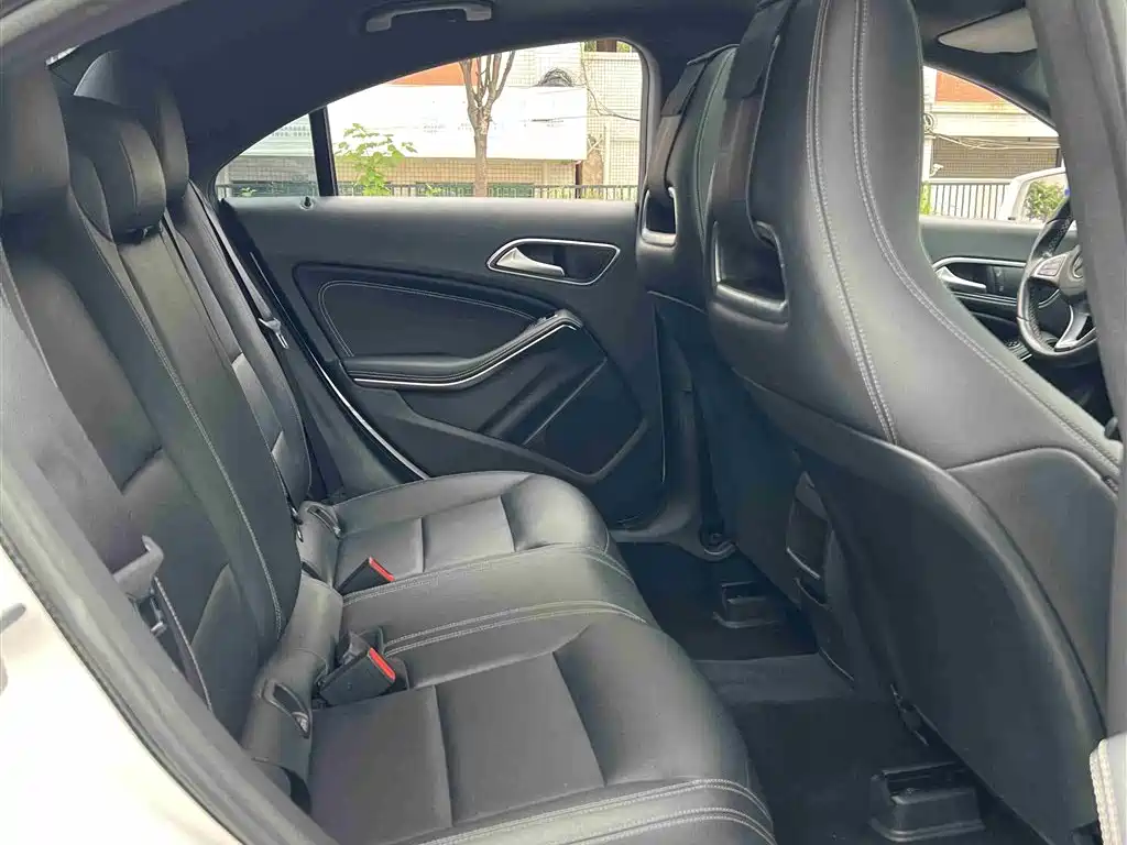 Mercedes-Benz CLA 2018 — фото 10