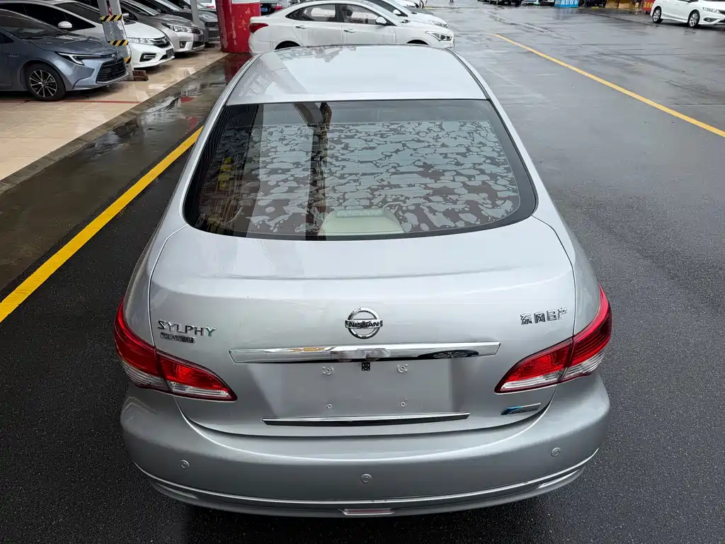 Nissan Sylphy 2019 — фото 10