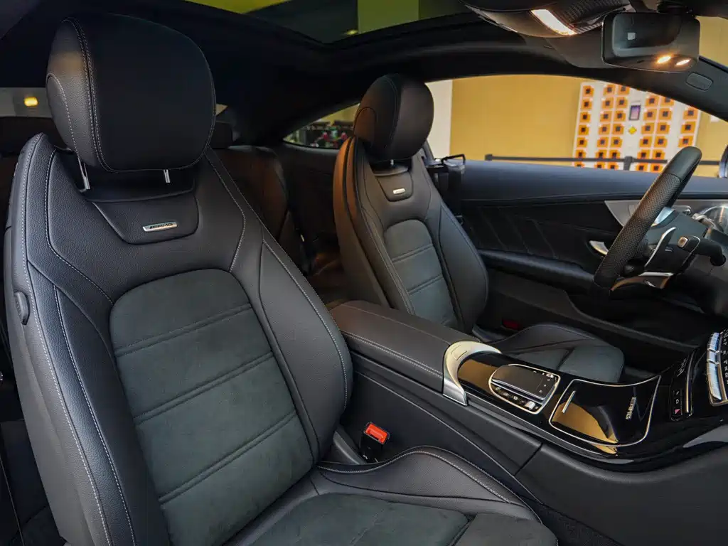 Mercedes-Benz C-Class AMG 2021 — фото 18