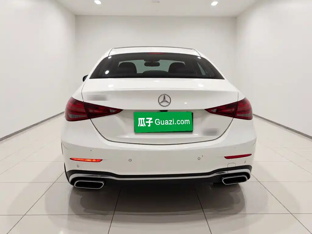 Mercedes-Benz C-Class 2022 — фото 3