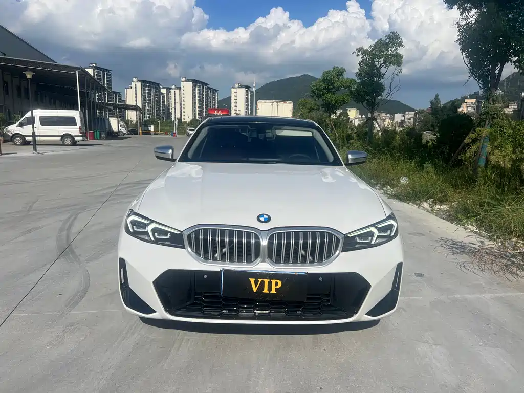 BMW 3 Series 2023