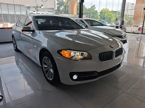 BMW 5 Series 2017