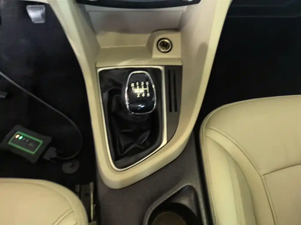 Buick Excelle 2019 — фото 14