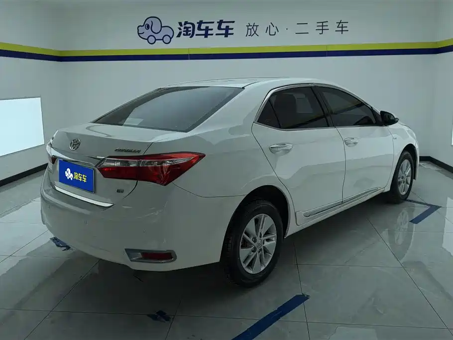 Toyota Corolla 2016 — фото 3